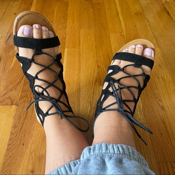 American Rag Marlie Laceup Gladiator Sandals - Picture 2 of 5